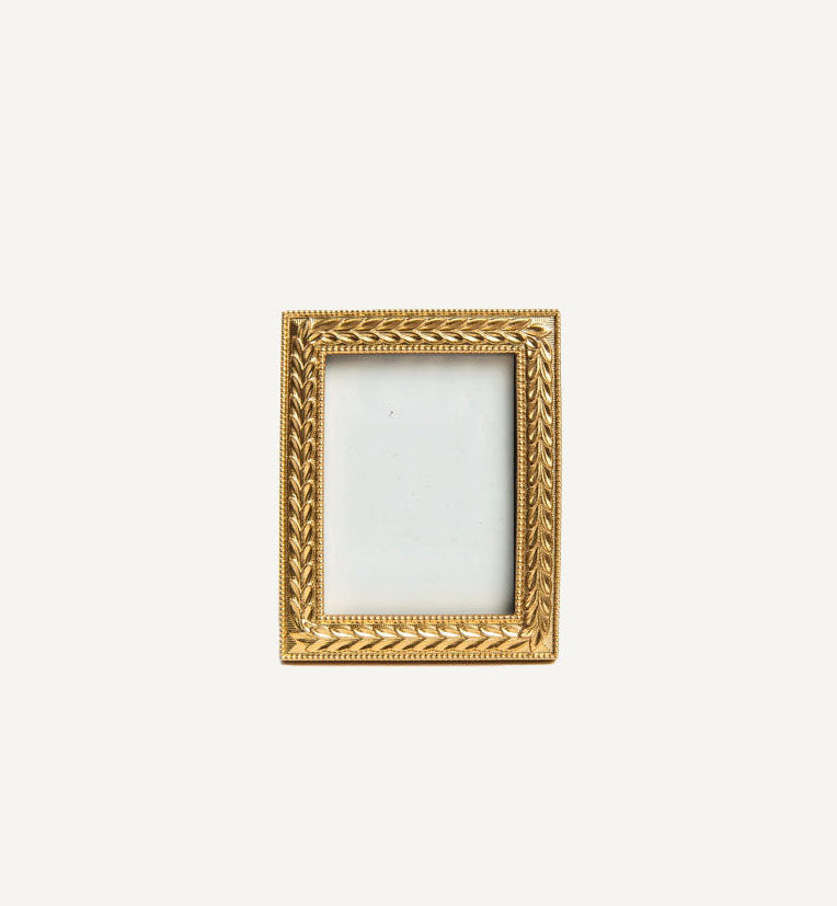 Laurel Wreath Gold Frame